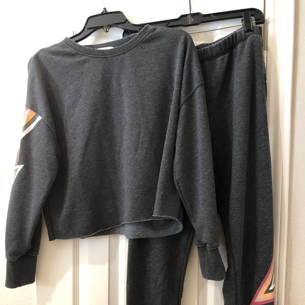 Z Supply Sweatshirt/Seeatpants set